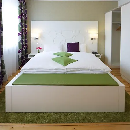 Hotell Karolinger Hof 3*