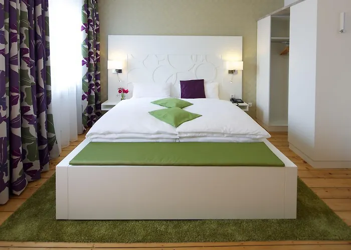 酒店 Karolinger Hof 3*